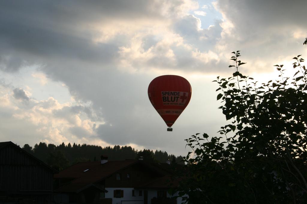 Haus Ingrid Apartamento Trauchgau Habitación foto